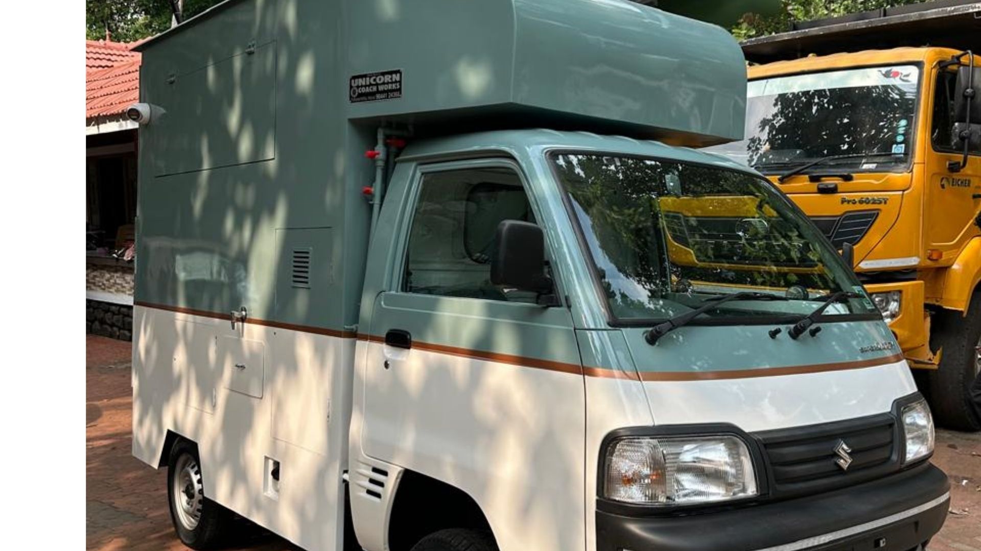 FOOD TRUCK